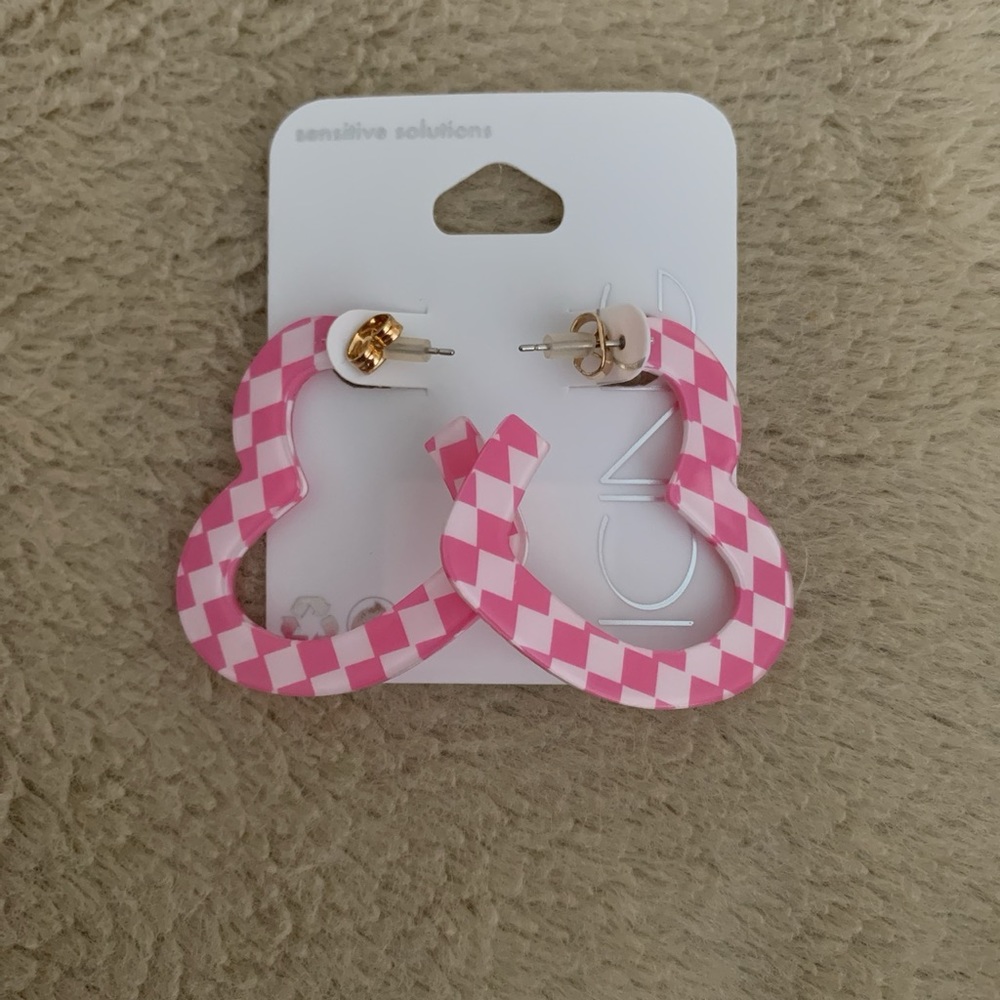Checkered shaped heart earrings - Never worn and brand new in packaging